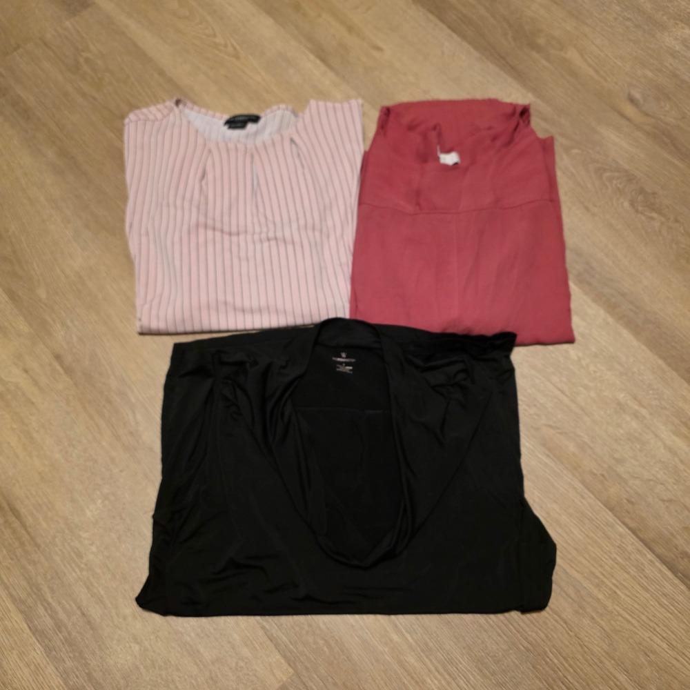 Lot of 3 Womens Tops Liz Claiborne Career Worthington Pink Black Burgundy L